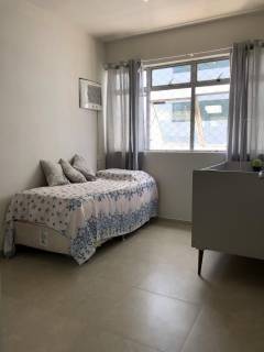 Edf. Morada dos Nobres, 180 m2, 3 quartos sendo 1 suíte, 1 vaga de garagem, bem localizado, vista mar, cobertura