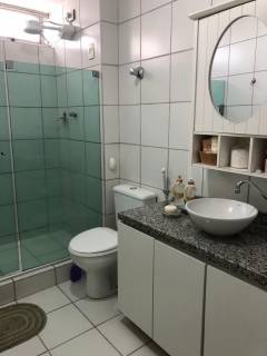Edf. Morada dos Nobres, 180 m2, 3 quartos sendo 1 suíte, 1 vaga de garagem, bem localizado, vista mar, cobertura