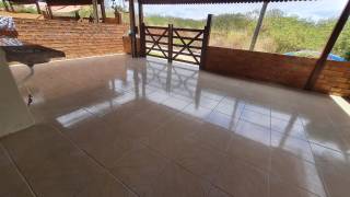 Condomínio Village do Araripe, 150m², Sala p/ dois ambientes, varanda nos quartos, 1° andar, 3 quartos(02 suítes)