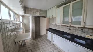 EDF.  Saint Michel,111m²,  3 quartos sendo 1suíte,  Vista mar, reformado, pronto para morar.