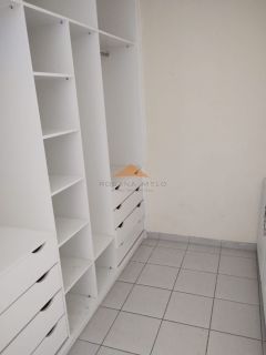 Espaço, Segurança e Lazer Completo: Casa Duplex com Piscina e 226m² de Conforto Total!