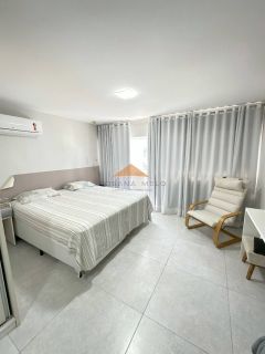 Cobertura espetacular no Edf Praia de Jeriba,reformada,5 suites,2 vagas.