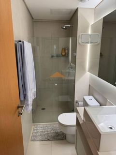 O apartamento fica no condomínio Polinésia em Muro Alto, tem 73m2, 2 quartos, 2 banheiros, sala, cozinha, 2 varandas e 1 vaga de estacionamento (tem mais vagas que apartamentos pelos que nunca tem problema de estacionamento).