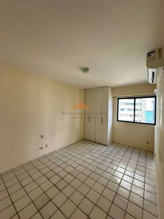 Edifício Veleiro, 210m², 4 quartos, 2 suítes, varanda, lavabo, área de serviço, dependência completa, 3 vagas de garagem