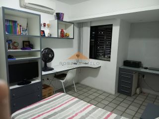 Edf. Praia de Guarapuá em Setúbal a cerca de 350m da praia. Nascente, 3 quartos (1 suíte), opção para 4 quartos ou home office, ou sala para 3 ambientes, com armários, instalações para split, WC's com box blindex e armários, varandão, despensa, dependênci