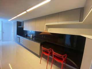 Edf. Madison Avenida, Av. Boa Viagem, 155m²,
