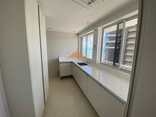 Edf. Madison Avenida, Av. Boa Viagem, 155m²,