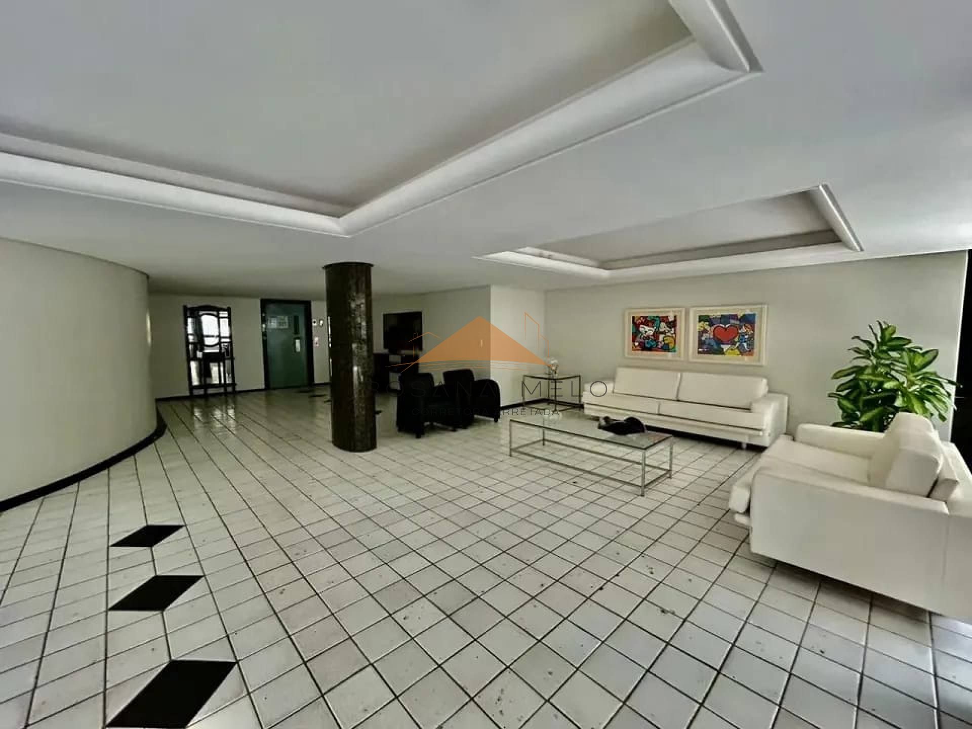 Apartamento para Vender no Edf.Conde de Nassau,240m²,4 quartos,area de lazer,2 vagas em  Boa Viagem em Recife