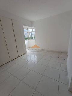 Apartamento Edf.Sierra de Gredos,120m², 3 quartos,uma boa area de lazer e paralela da praia de Boa Viagem