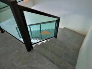 Casa espetacular no condomínio Raízes da Serra II,500M,5 suítes, espaço gourmet, piscina privativa