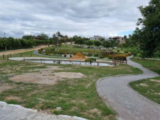 Casa espetacular no condomínio Raízes da Serra II,500M,5 suítes, espaço gourmet, piscina privativa