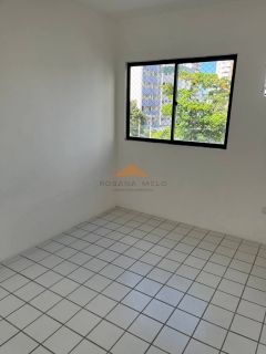 Apartamento no Edf.Praia de Itaúnas,100m² com 03 quartos e uma boa area de lazer em boa viagem - VENDA