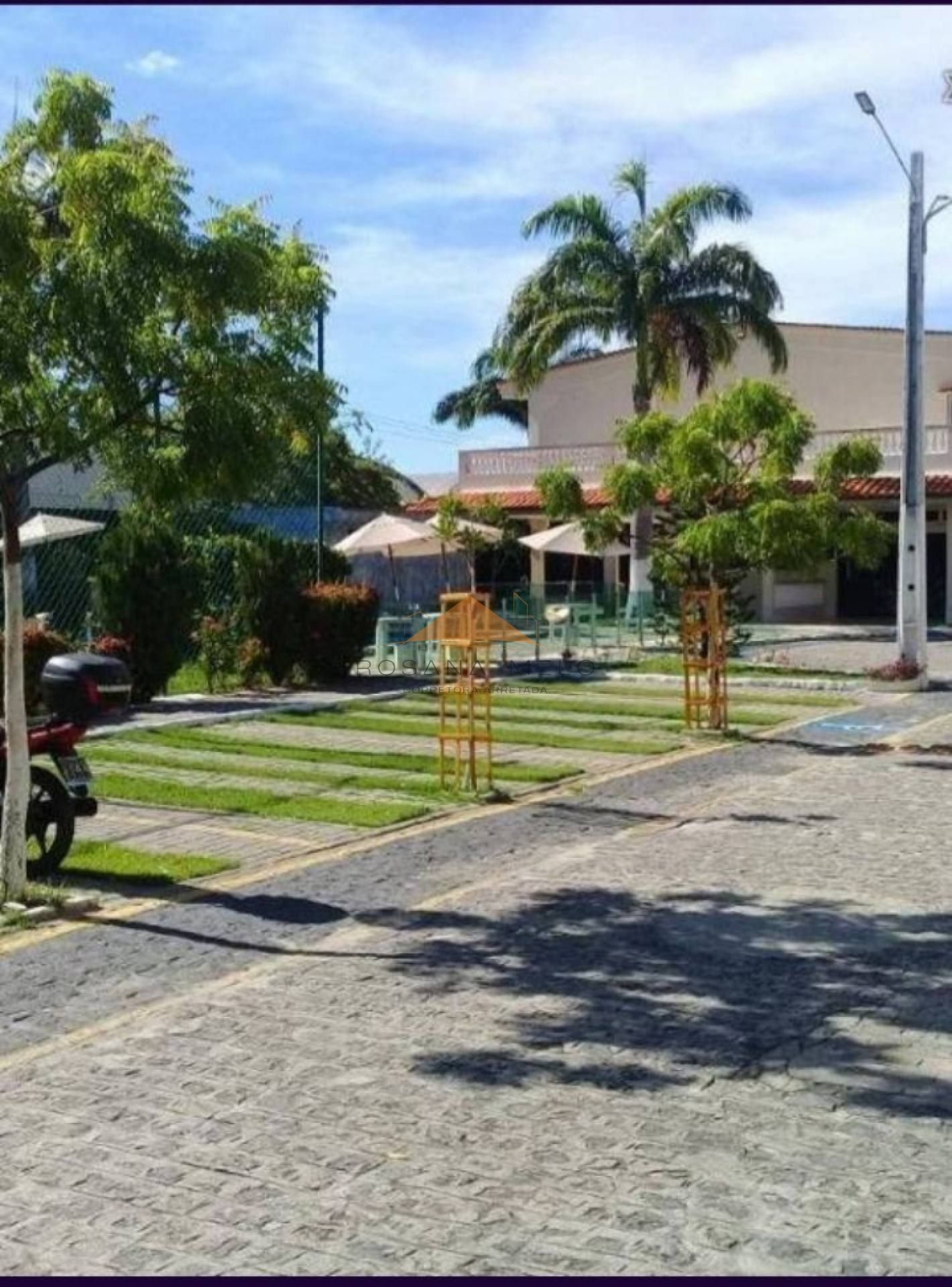 Condomínio Residencial Ficcos Benjamin, situado em uma área tranquila e valorizada na Caxangá!