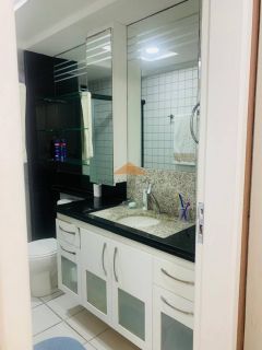 Edifício Costa Dourada, 140m², 3 quartos, 2 suítes, área gourmet, 2 vagas de garagem