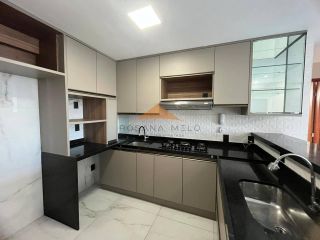 Edifício Alameda Santa Monica, 2 quartos, 1 suíte, varanda, móveis planejados, todo em porcelanato, 1 vaga de garagem