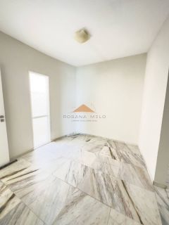 Apartamento à venda no Edf. Rhodes na Avenida Boa Viagem!