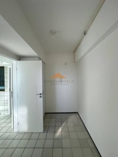 Edifício Princesa Isabel, 180m², 4 quartos, 3 suítes, 1 banheiro social, lavabo e 3 vagas de garagem