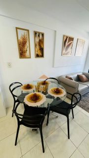 APARTAMENTO A VENDA EDIFICIO Studio Portal dos Mares,mobiliado 42m2,02 quartos,armários planejados,ar condicionado nos quartos,01 vaga privativa,piscina,academia,serviço de camareira,salão de festas