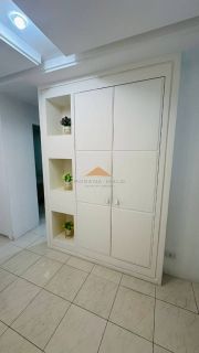 APARTAMENTO A VENDA EDIFICIO Studio Portal dos Mares,mobiliado 42m2,02 quartos,armários planejados,ar condicionado nos quartos,01 vaga privativa,piscina,academia,serviço de camareira,salão de festas