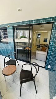 APARTAMENTO A VENDA EDIFICIO Studio Portal dos Mares,mobiliado 42m2,02 quartos,armários planejados,ar condicionado nos quartos,01 vaga privativa,piscina,academia,serviço de camareira,salão de festas