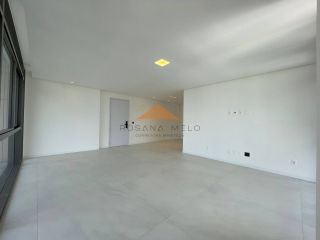 Edifício Alameda Brunehilde Trajano, 180m², 4 suítes, lavabo, dependência completa, móveis fixos, 3 vagas de garagem