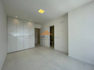 Edifício Alameda Brunehilde Trajano, 180m², 4 suítes, lavabo, dependência completa, móveis fixos, 3 vagas de garagem