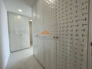 Edifício Alameda Brunehilde Trajano, 180m², 4 suítes, lavabo, dependência completa, móveis fixos, 3 vagas de garagem