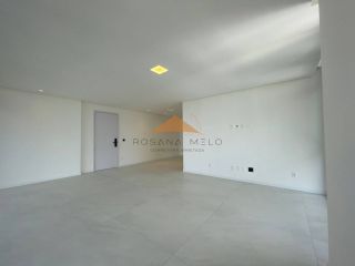 Edifício Alameda Brunehilde Trajano, 180m², 4 suítes, lavabo, dependência completa, móveis fixos, 3 vagas de garagem