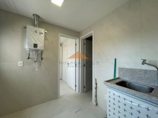 Edifício Alameda Brunehilde Trajano, 180m², 4 suítes, lavabo, dependência completa, móveis fixos, 3 vagas de garagem