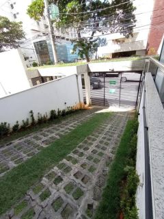 Edifício Maria Renda, 43,60m², 2 quartos, 1 suíte, área de serviço, 1 vaga de garagem, na Navegantes em boa viagem, predio novo.