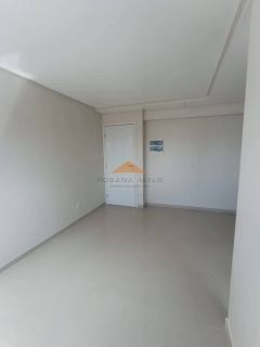 Edifício Maria Renda, 43,60m², 2 quartos, 1 suíte, área de serviço, 1 vaga de garagem, na Navegantes em boa viagem, predio novo.