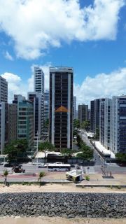 Edifício Manoel de Brito, 280m², 4 quartos, 2 suítes, vista mar, 2 vagas de garagem