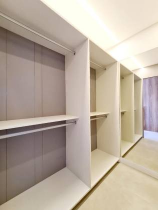Edifício Mirante do Cais, 227m², 4 quartos, 4 suítes, closet, lavabo, varanda gourmet, dependência completa, 4 vagas de garagem