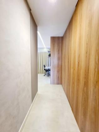 Edifício Mirante do Cais, 227m², 4 quartos, 4 suítes, closet, lavabo, varanda gourmet, dependência completa, 4 vagas de garagem