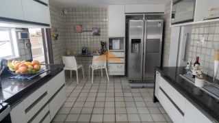 Casa de alto padrão em Setúbal, 543m², 4 quartos, 3 suítes, hidromassagem, jardim de inverno, vaga para 3 carros