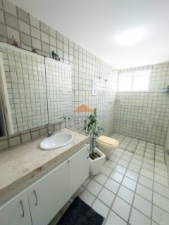 Casa de alto padrão em Setúbal, 543m², 4 quartos, 3 suítes, hidromassagem, jardim de inverno, vaga para 3 carros