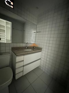 Edifício Joana Dhalia, 170m², 3 suítes, 1 Suíte Master, lavabo, mobiliado, dependência completa, 3 vagas de garagem