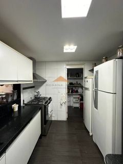 Edifício Baia de Vigo, 254m², 4 suíte, 1 Suíte Master, closet, lavabo, varanda, escritório, 2 vagas de garagem