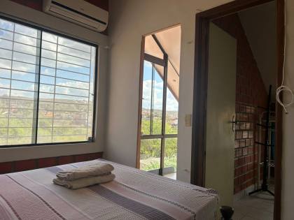 Sobrado para venda tem 200 metros quadrados com 4 quartos em Porta Florada - Gravatá - PE