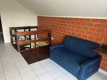 Sobrado para venda tem 200 metros quadrados com 4 quartos em Porta Florada - Gravatá - PE