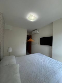 Oportunidade Edifício Porto das Palmeiras, Setúbal, 70 metros, varanda, sala, banheiro, 3 quartos, 1 suíte, cozinha, área de serviço, 01 vaga de garagem, piscina, salão de festas, academia, todo mobiliado