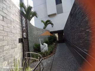 Edifício Shopping Prince, 66m², 3 quartos, 1 suíte, cozinha e varanda em Boa Viagem