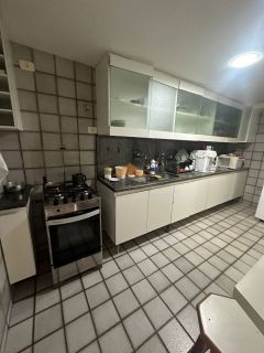 Edifício Centauro, 105 m², 3 quartos, 1 suíte, vista mar, 1 vaga de garagem, ótima localização