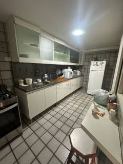Edifício Centauro, 105 m², 3 quartos, 1 suíte, vista mar, 1 vaga de garagem, ótima localização