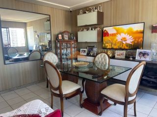 Edifício Cozumel, 78m², 3 quartos, 1 suíte, área de serviço, 1 vaga de garagem, andar alto