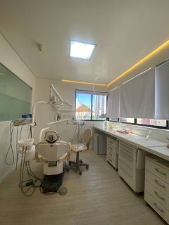 Consultório Odontológico no Empresarial Visconde de Jequitinhonha, 33 m², mobiliado, equipado, 1 vaga de garagem