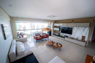 Edifício Lucilo Maranhão, 182 m², 4 quartos suítes com vista mar, moveis planejados, 3 vagas de garagem