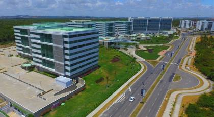 Salas e lojas comerciais no Paiva com diversas tipologias