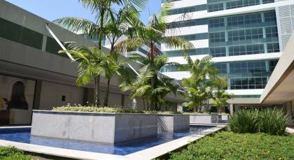 Salas e lojas comerciais no Paiva com diversas tipologias