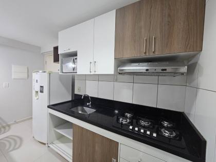 Edf. Morada Capibaribe Flat 1Q completo em excelente localização